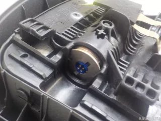 8200414934 Renault Подушка безопасности в рулевое колесо Renault Megane 2 Арт E84546459, вид 5