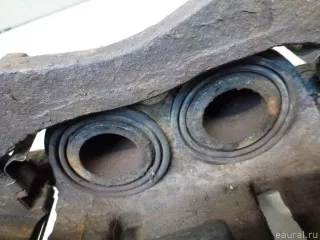 581103E600 Hyundai-Kia Суппорт тормозной передний левый Kia Sorento 1 Арт E100326785, вид 4