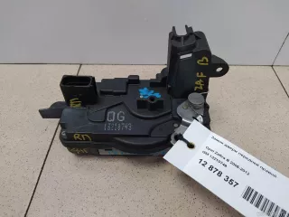 13210749 GM Замок двери передней правой Opel Astra H Арт E100403329, вид 1
