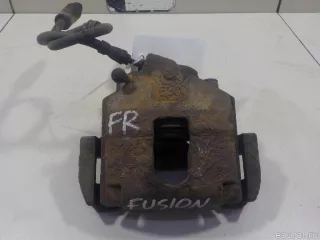 1478474 Ford Суппорт тормозной передний правый Ford Fiesta 4 Арт E14464443, вид 1
