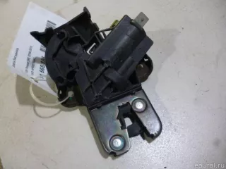 4F5827505C VAG Замок крышки багажника Audi A8 D3 (S8) Арт E14568886, вид 4