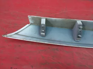 BM51N43404A0W, 1750205 НАКЛАДКА КРЫШКИ  БАГАЖНИКА Ford Focus 3 Арт MB80575, вид 13