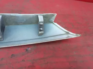 BM51N43404A0W, 1750205 НАКЛАДКА КРЫШКИ  БАГАЖНИКА Ford Focus 3 Арт MB80575, вид 8