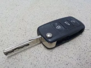 5K0837202ADINF VAG Ключ Volkswagen Scirocco 3 Арт E30867950, вид 2