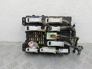 F1FT14A073SF Блок предохранителей Ford Escape 3 Арт 00241559, вид 1