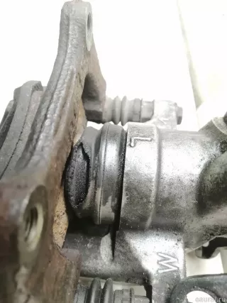  Суппорт тормозной задний левый Volkswagen Passat B5 Арт E60618170, вид 7