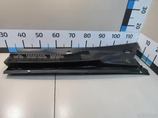 557820D010 Toyota Решетка стеклооч. (планка под лобовое стекло) Toyota Yaris 1 Арт E80926408, вид 2