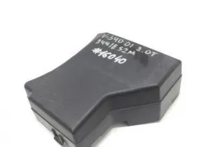 30618518 , art9784083 Крышка блока предохранителей Volvo S40 1 Арт 9784083, вид 1