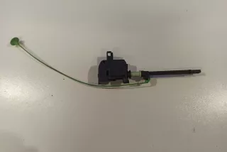 86113136 , art5424258 Кнопка открытия лючка топливного бака Volvo S60 2 Арт 5424258, вид 2