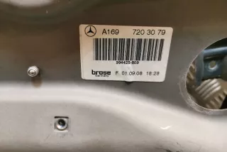 1697203079 , art674081 Молдинг двери передней правой Mercedes B W245 Арт 674081, вид 2