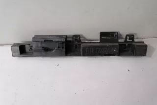 7268075 , art2735318 Кронштейн крепления крыла BMW 2 F45/F46 Арт 2735318, вид 1