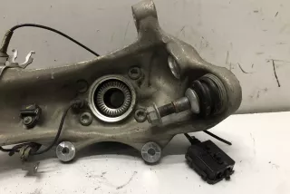 6884379 , art8625427 Ступица передняя левая BMW 7 G11/G12 Арт 8625427, вид 6