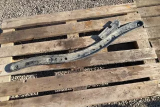 8V61A10684AC , art9562121 Прочая запчасть Ford Focus 3 restailing Арт 9562121, вид 1