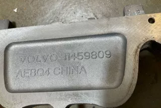 31459809 , art9575008 Кронштейн компрессора кондиционера Volvo XC90 1 Арт 9575008, вид 2