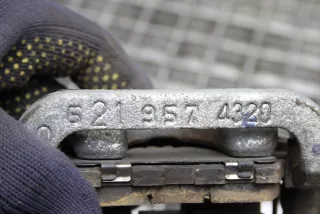 art5821796 Суппорт задний левый Nissan Leaf 2 Арт 5821796, вид 6