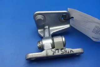 13LI, LI46F, Q10 , art8699338 Петля двери Mercedes A W169 Арт 8699338, вид 1