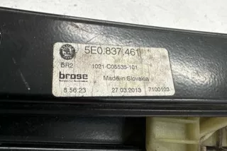 5E0837461 , art9523275 Молдинг двери передней правой Skoda Octavia A7 Арт 9523275, вид 3