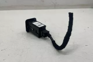 5UV99LXHAA, 735579645 , art9537609 Разъем AUX / USB Jeep Compass 2 Арт 9537609, вид 2