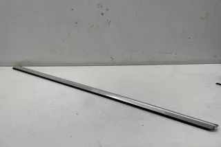 A2077250282 , art9543602 Уплотнитель Mercedes E C207 Арт 9543602, вид 1
