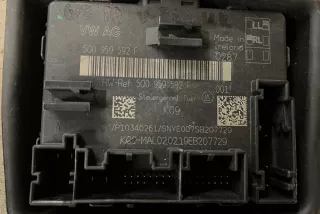 5Q0959592, 5Q0959592F , art385463 Блок управления двери передней правой Audi Q3 2 Арт 385463, вид 2
