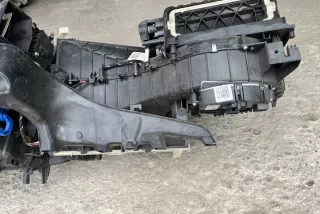 8T1820005F, 8T1820005 , art5985618 Сопротивление печки Audi A5 (S5,RS5) 1 Арт 5985618, вид 8