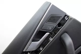 8W0867317 , art9704153 Обшивка двери задней левой (дверная карта) Audi A4 B9 Арт 9704153, вид 3