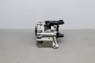 7624135, 8513665 , art5740998 Насос масляный BMW X1 F48 Арт 5740998, вид 1