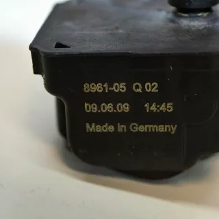 8961-05Q02 , art630462 Замок лючка топливного бака Mercedes C W204 Арт 630462, вид 3