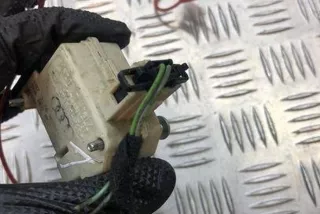 8E0862153A , art9184787 Замок лючка топливного бака Audi A4 B7 Арт 9184787, вид 3