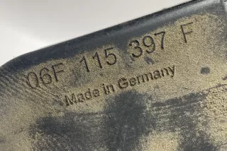 06F115397F, 6740273318, 06F.115.397.F , art9718242 Кронштейн масляного фильтра Volkswagen Golf 5 Арт 9718242, вид 9