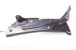 02253G, 723F0402 , art8161126 Кронштейн крепления крыла Renault Vel Satis Арт 8161126
