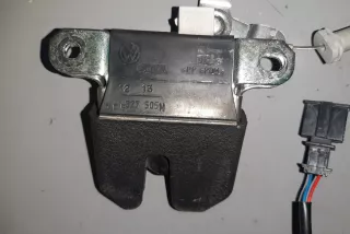 3B827297A, 3B5827505M, 3B5827061C , art2721245 Подсветка номера Volkswagen Passat B5 Арт 2721245, вид 9