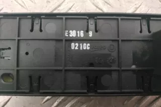 E30169 , art989674 Кнопка стеклоподъемника переднего левого Renault Megane 3 Арт 989674, вид 8