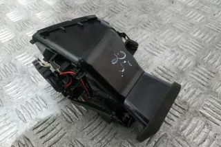 7P2819704A , art5883422 Дефлектор обдува салона Volkswagen Touareg 2 Арт 5883422, вид 4