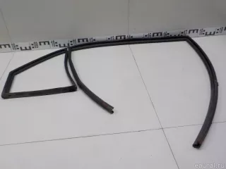 835413K000 Hyundai-Kia Уплотнитель стекла двери Hyundai Sonata (DN8) Арт E51220660, вид 1