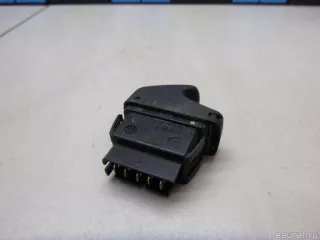 7700430000 Renault Кнопка стеклоподъемника Renault Symbol 1 Арт E60602420, вид 3