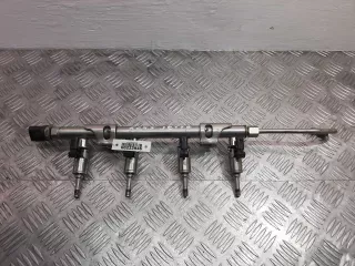 04E133320D,0261500374 Топливная рампа Volkswagen Jetta 7 Арт 00222946, вид 1