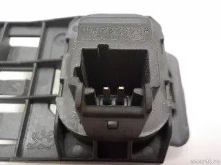 872565 Citroen-Peugeot Кнопка открывания багажника Peugeot 407 Арт E84684174, вид 6