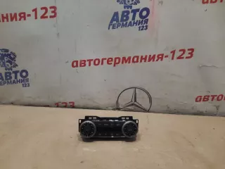 A2048305790, 2048300590 Блок управления климат-контролем Mercedes C W204 Арт 24133, вид 1