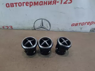 A15683000549051, 1568300054 Дефлектор Mercedes GLA X156 Арт 25955, вид 1