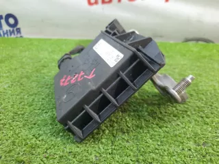 A0009068705, 0009068705 Клемма аккумулятора Mercedes C W205 Арт 32109, вид 4