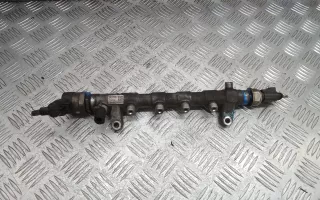 03L130089J Топливная рампа дизельная Volkswagen Passat B7 Арт UNP04BB01, вид 1