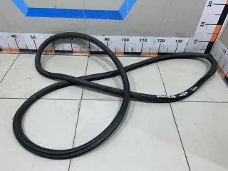 A1676972500 Уплотнитель двери Mercedes GLE W167 Арт 6344936, вид 1