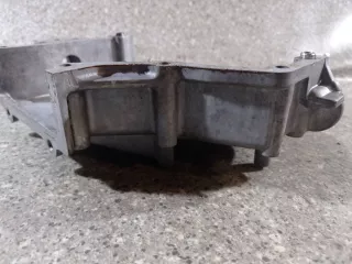 071109147A Крышка двигателя задняя Volkswagen Passat B5 2.3л i Арт 46023064505, вид 4