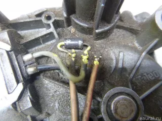 4673010 Chrysler Моторчик стеклоочистителя задний Chrysler Voyager 3 Арт E60369401, вид 4