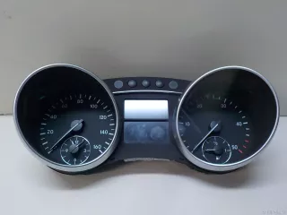 1645405047 Mercedes Benz Панель приборов Mercedes S C217 Арт E84026850, вид 1