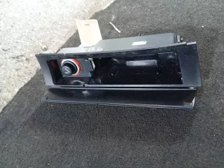 3C0863284A,3C0857961A Пепельница Volkswagen Passat B6 Арт 46023064598, вид 2