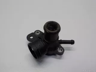 06J121132G VAG Фланец (тройник) системы охлаждения Audi Q3 2 Арт E41099556