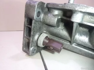 070115389E VAG Корпус масляного фильтра Volkswagen Transporter T5 restailing Арт E60198222, вид 7
