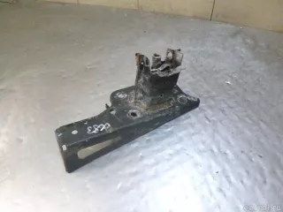 13191881 GM Кронштейн усилителя переднего бампера правый Opel Corsa D Арт E100296171, вид 3